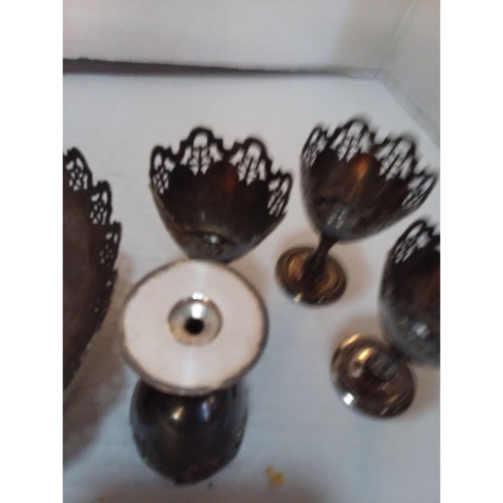 Silver 4 Egg Holder With Handle 5 Piece - Picture 6 of 11